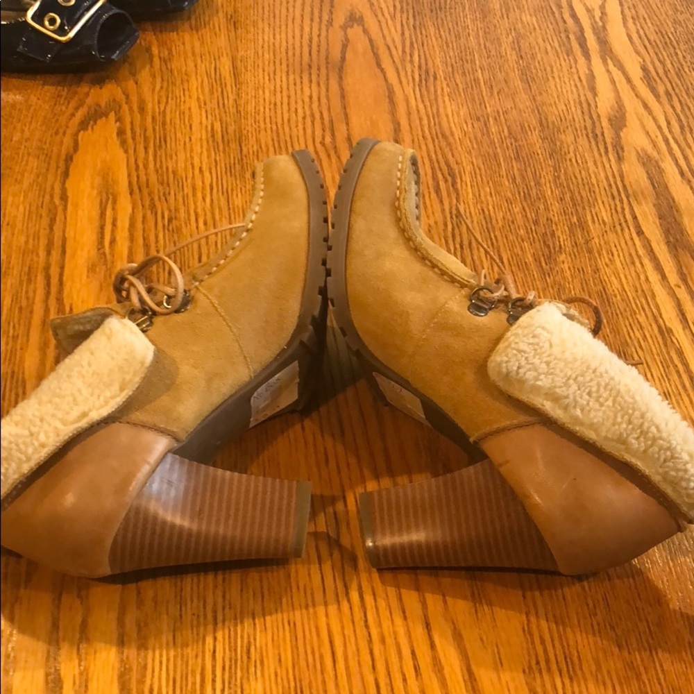 Heeled boot leather upper - Picture 4 of 10